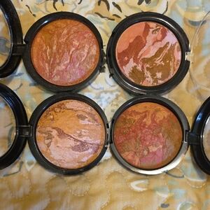 Bundle of Laura Geller Blush-N-Bronze